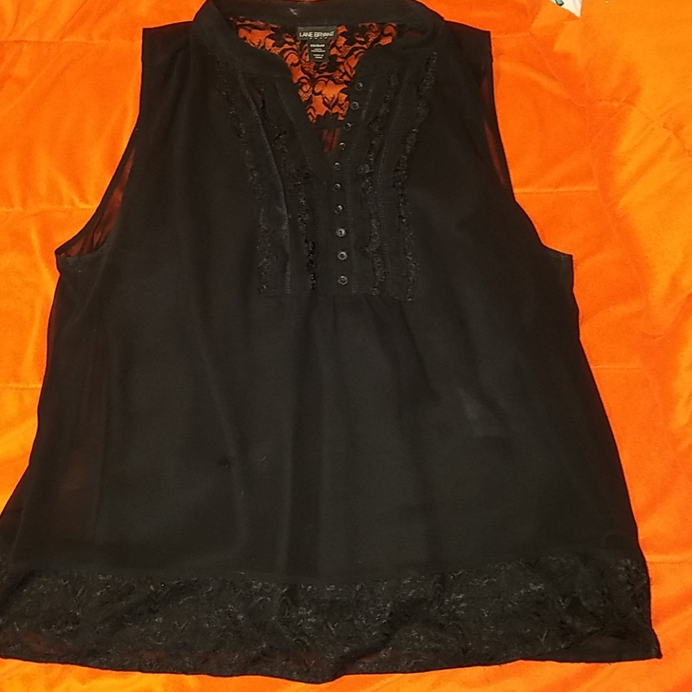 Sleeveless shirt